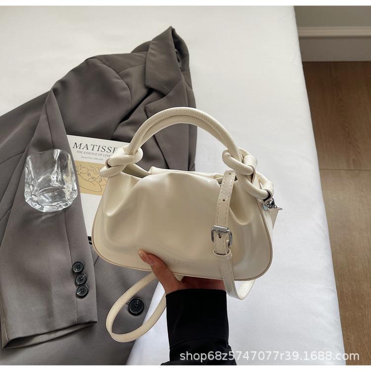 Premium foreign style portable small bag women's 2025 new fashion versatile pleated shoulder bag commuter messenger bag