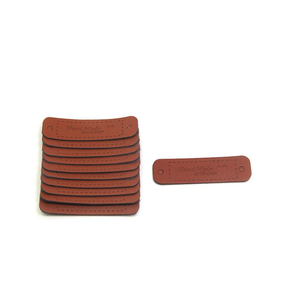 30 sztuk PU skórzane tagi DIY ręcznie robione litery wzór z sercem miłosnym przyszyć etykiety zdobienie akcesoria dziewiarskie rzemiosło