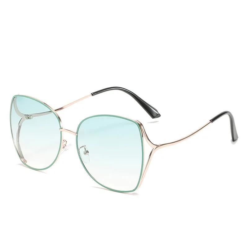 

Gradient Oversized Square Sunglasses Y2K Women New Luxury Brand Hollow Lens Vintage Alloy Sun Glasses Female Green Shades UV400