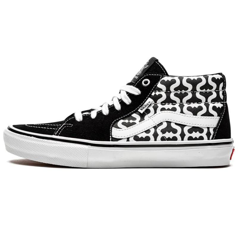 

Vans Supreme X Vans Grosso Mid Monogram S Black Vans VN0A5KS15XH 40.5