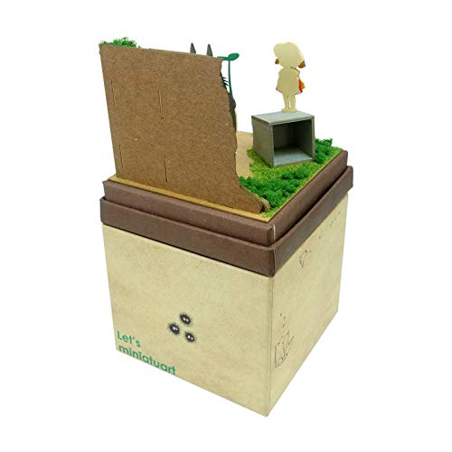Sankei Studio Ghibli Mini My Neighbor Totoro In Front of the Great Camphor Shrine Paper Craft MP07-99