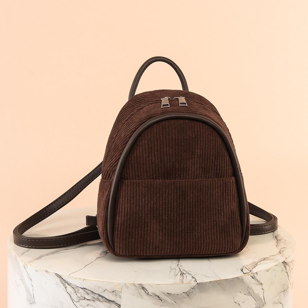 Backpack, Small Bag, Stylish and Stylish, Outdoor Travel Casual Women's Bag, Light and Simple Small Backpack