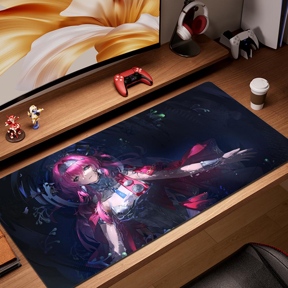 Gaming-Mauspads Große Schreibtischmatte Rutschfeste Genähte Kanten Stilvoller Lila Anime-Druck Erweiterte Tastaturmatte für Gamer Büro