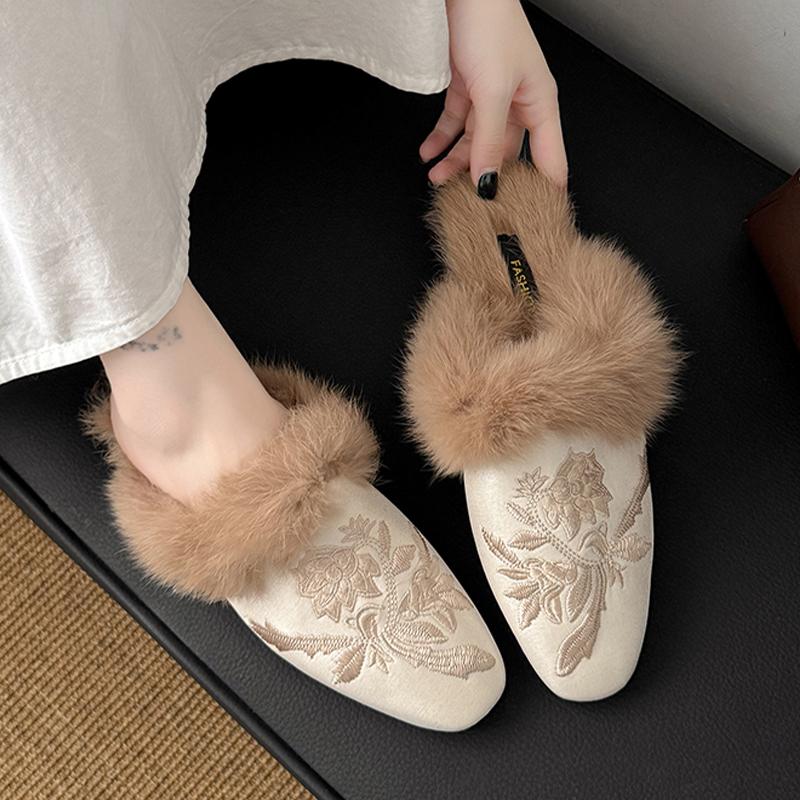 

Модные меховые женские хлопковые тапочки, балетки, мюли с ремешком через пятку, модные платья, женские ботинки из короткого плюша 2025 Зима Новые Уютные Chaussure Femme 42 бежевый