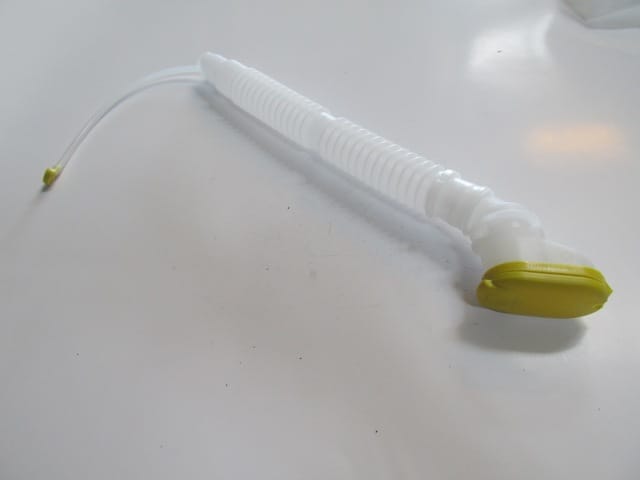 

For Renault Megane 2 2003 2009 Glass Water Tank Fill Pipe With Cover 8200521448