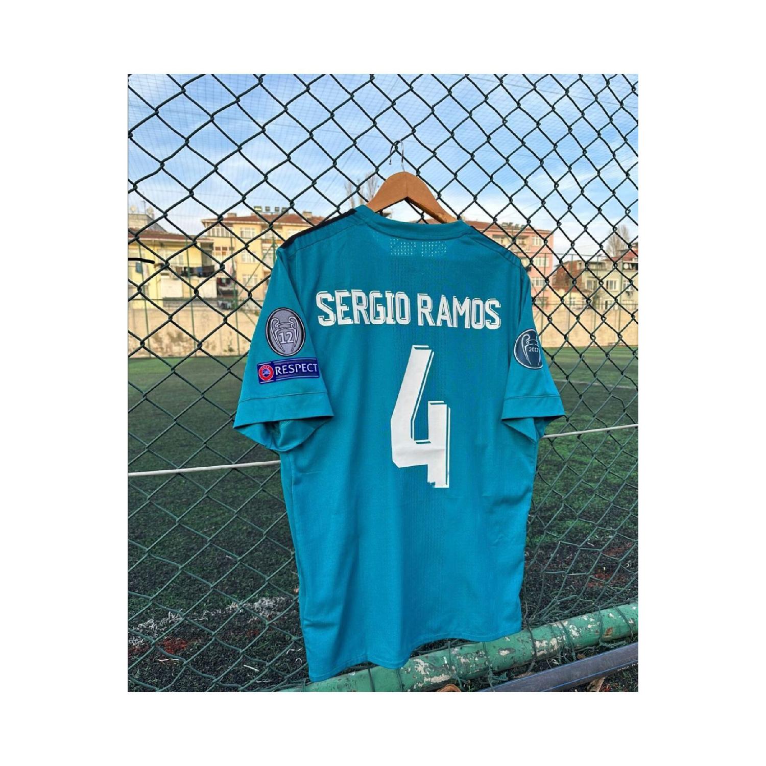 

Бирюзовая майка Серхио Рамоса сезона 2017/18 S бирюзовый