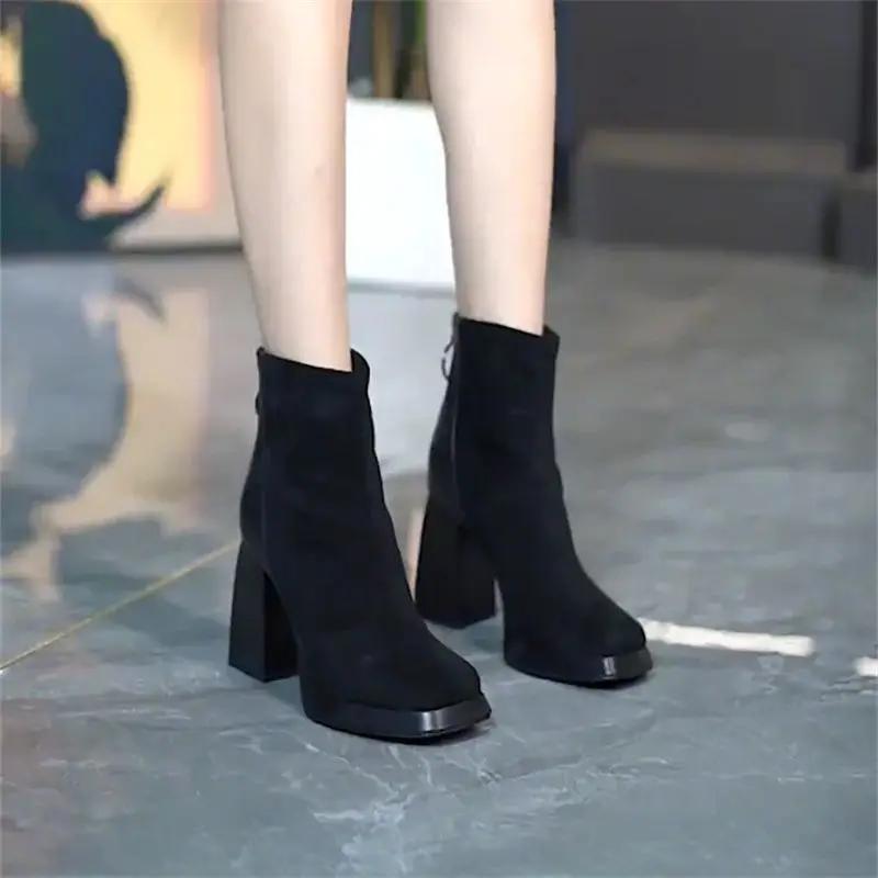 

Осень Новые Короткие Ботильоны на Высоком Каблуке Толстая Подошва Водонепроницаемая Платформа Задняя Молния Универсальные Ботильоны на Толстом Каблуке Женские Ботинки 40