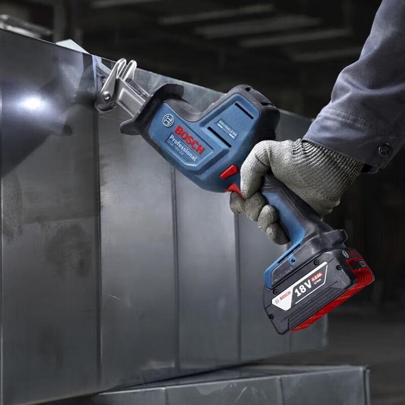 Bosch GSA18V-24 Cordless Brushless Reciprocating Saw CN plug (adapter included)