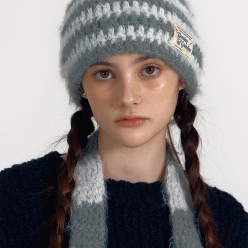 

DANCING GRANDMA SOFT STRIPE BEANIE : FOG GRAY FOG GRAY