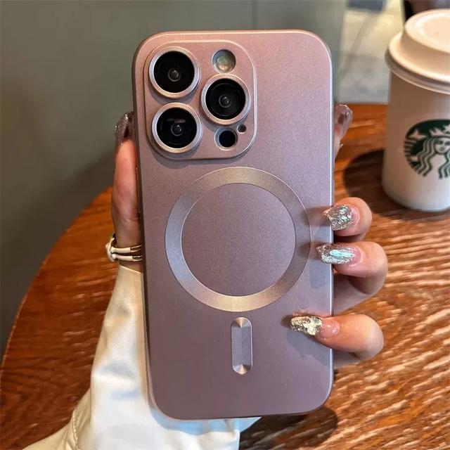 

Магнитный чехол для беспроводной зарядки Magsafe для Iphone 14 13 12 11 Pro Max Plus, роскошный противоударный силиконовый чехол с матовыми линзами for iphone 13 розовый