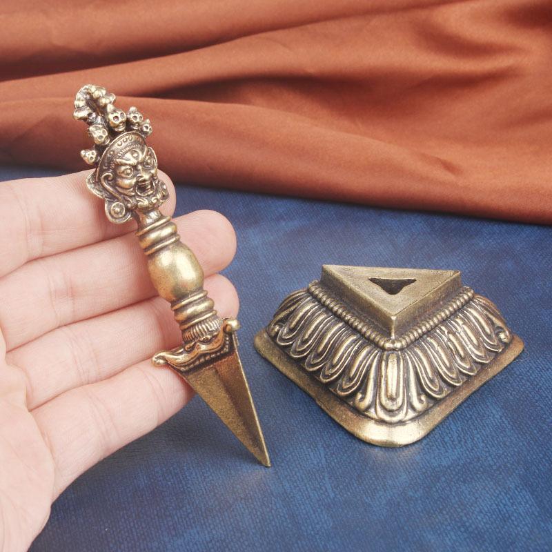 Brass Vajra Desktop Ornament Religious Ritual Instrument Demon Subduing Pestle Handheld Piece Collectible Old Copperware