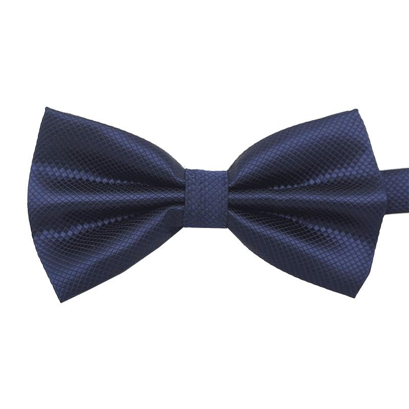 Pajarita de Doble Capa Negra Lisa para Hombre - Cuadrícula Cubo Británica, 27 Colores Disponibles para Eventos Formales y Bodas.