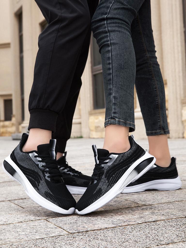 Men's Sports Shoes, Men's 2026 New Style, Versatile, Lightweight, Soft-Soled, Shock-Absorbing Running Shoes for Men