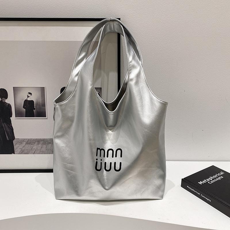 Casual Large-capacity Bag Women's 2025 New Fashion Commuter Shoulder Bag College Student Class Bag Tote Bucket Bag