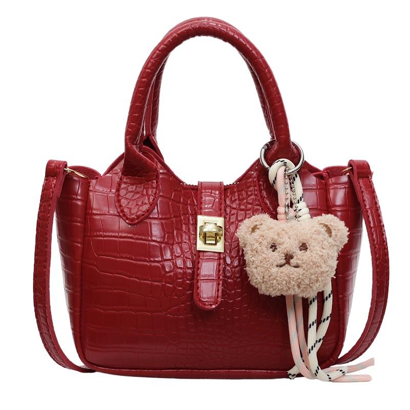 Fashion Versatile Handbag New Shoulder Messenger Bag