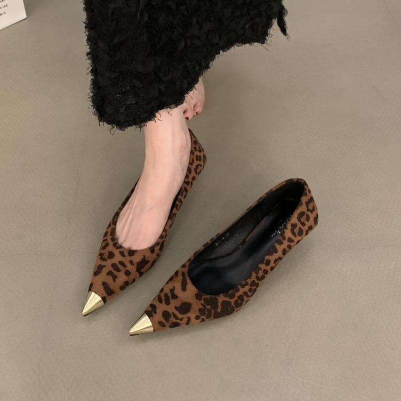 Fashion French Pointed Toe Leopard Pattern Temperament Shallow Mouth Single Shoes Women's Spring and Autumn New Suede Stiletto Shoes
