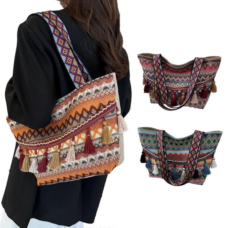 Ethnic Style Women Shoulder Crossbody Bag with Large Capacity Fashionable & Simple Tote Bag Women Commuting Tote Bag  Red