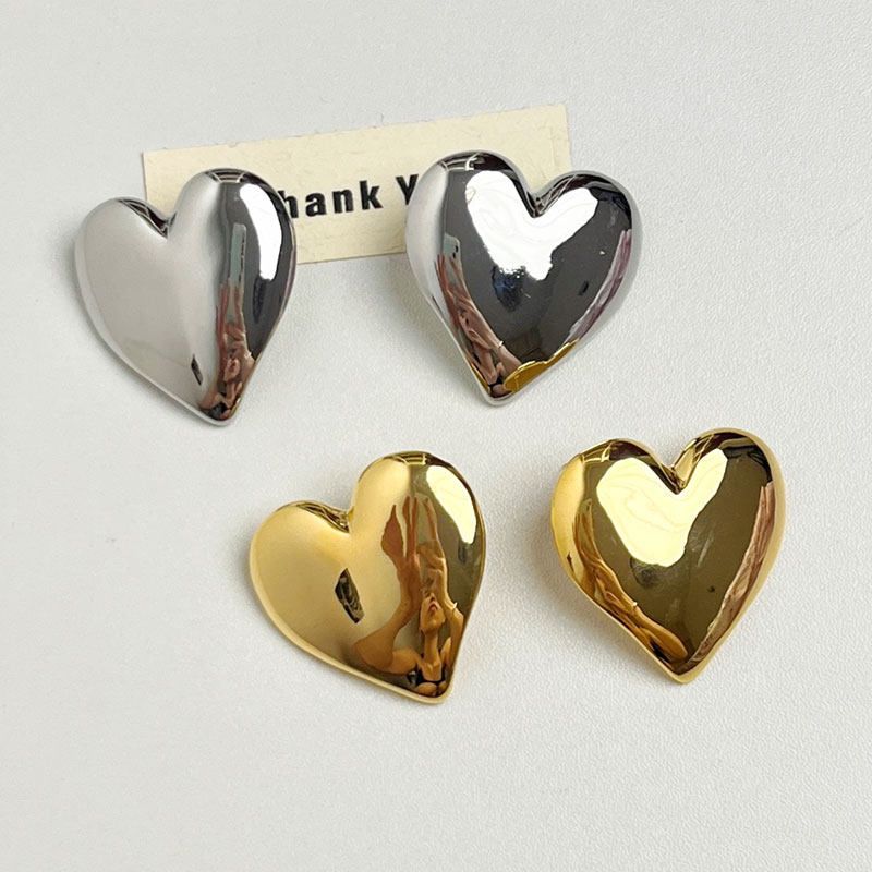 Niche Style Exaggerated Glossy Big Love Heart Online Red Hot-Selling Earrings