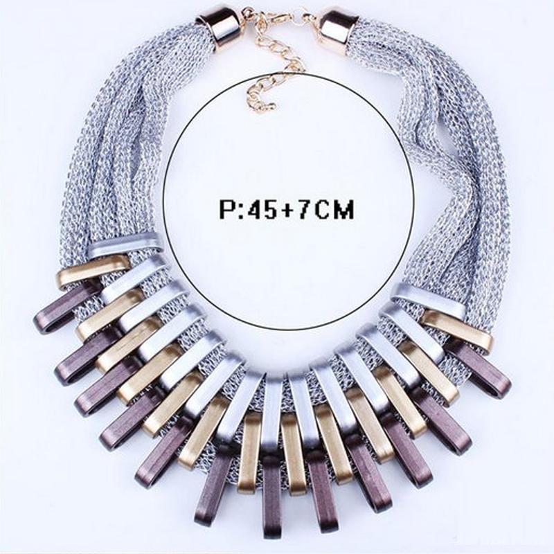 Geometric Shaped Pendant Necklace Multilayer Choker for Women Jewelry Accessories Festive Gift
