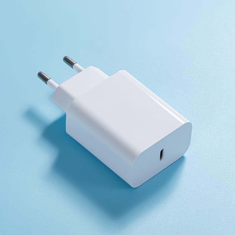 European and American 30W Gallium Nitride PD Fast Charging Head, Suitable for Apple Charger Single-port Mobile Phone Charger Head