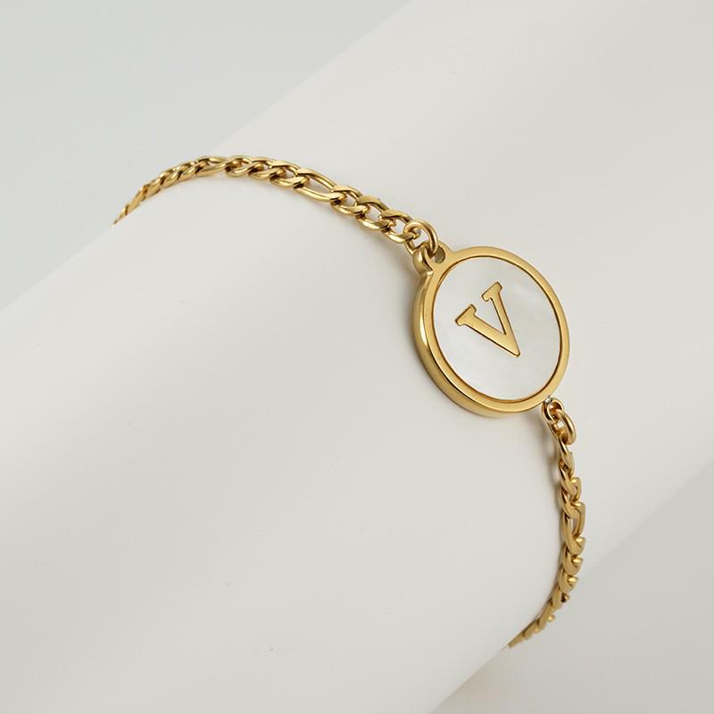 Pulsera Redonda de Acero Inoxidable 18K Europea con Letra para Mujer - Joyería de Mano Moderna y Elegante
