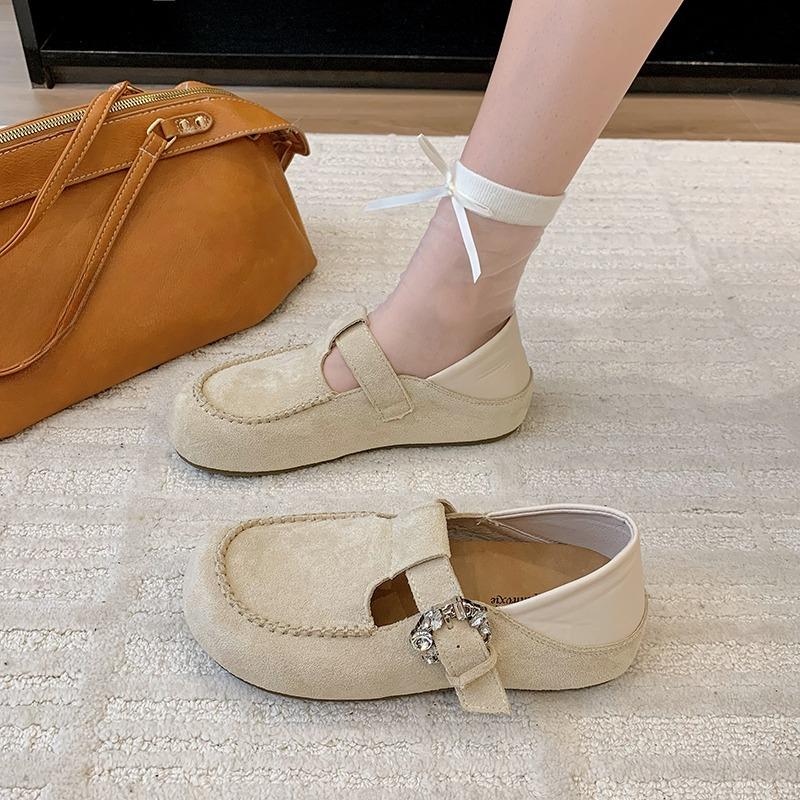Fashion 2025 Spring New Retro Style Belt Buckle Flat Single Shoes Slip-on Casual Loafers