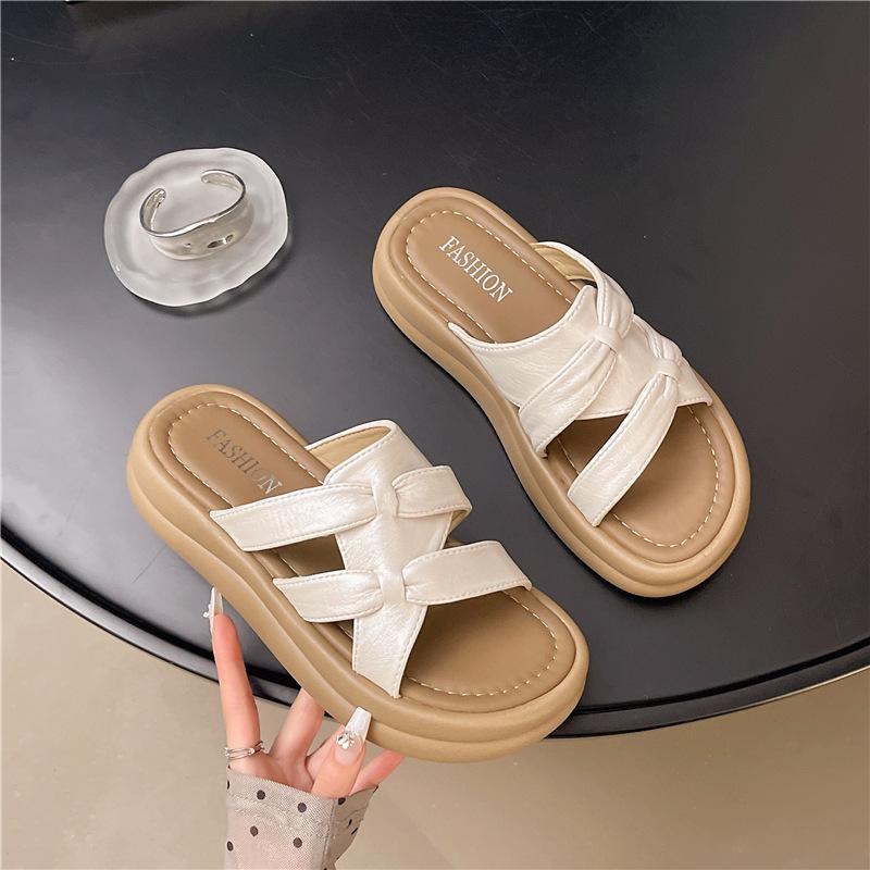 Muffin Platform Slippers Women's Outerwear 2025 Summer New with Skirt Casual Fashion Foreign Trade Word Beach Sandals