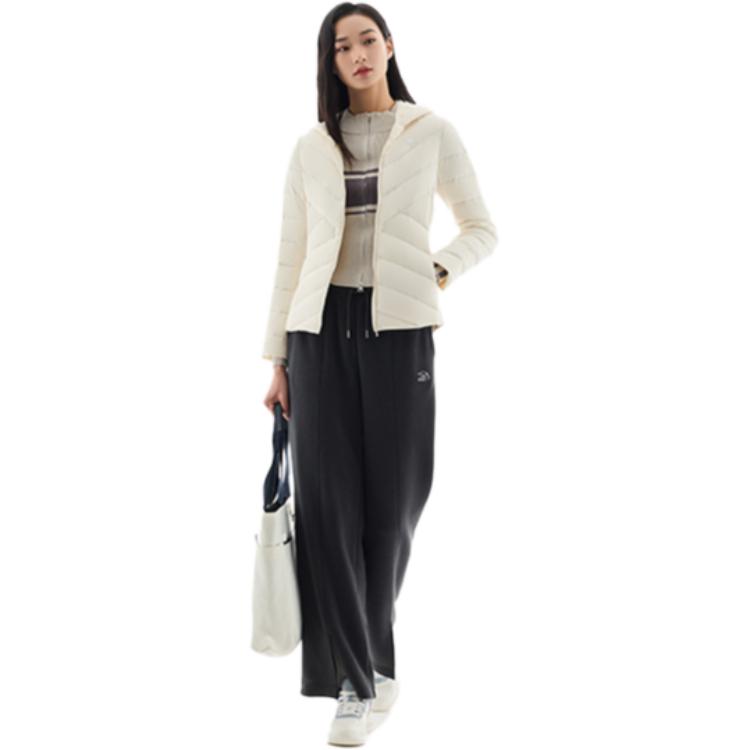 Anta Chaqueta Plumífera Deportiva Casual Cómoda Slim Fit para Mujer Ropa Exterior Crema Vainilla 962447901-2