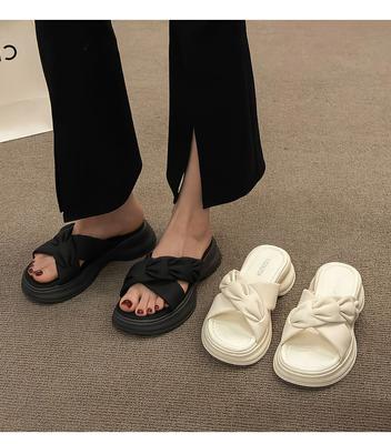 Fashion Thick Sole Slippers Women Comfort Casual Summer Shoes Fashion Platform Flip Flops Woman Beach Slides Footwear Zapatillas Mujer