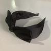 Women's Black Bow Headband – Luxurious, Trendy, Simple, Versatile, Ideal for Face Washing & Outdoor Use, 2026 Style