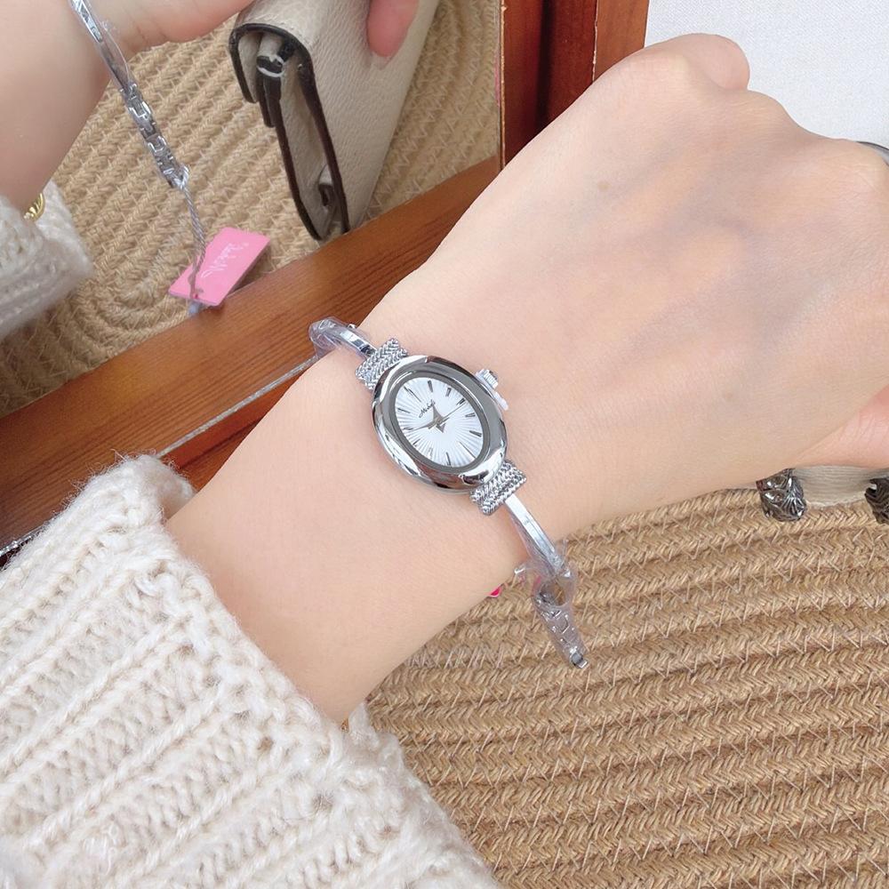 Oval Thin Belt Bracelet Steel Belt Watch Fashion Sense Women'S Watch