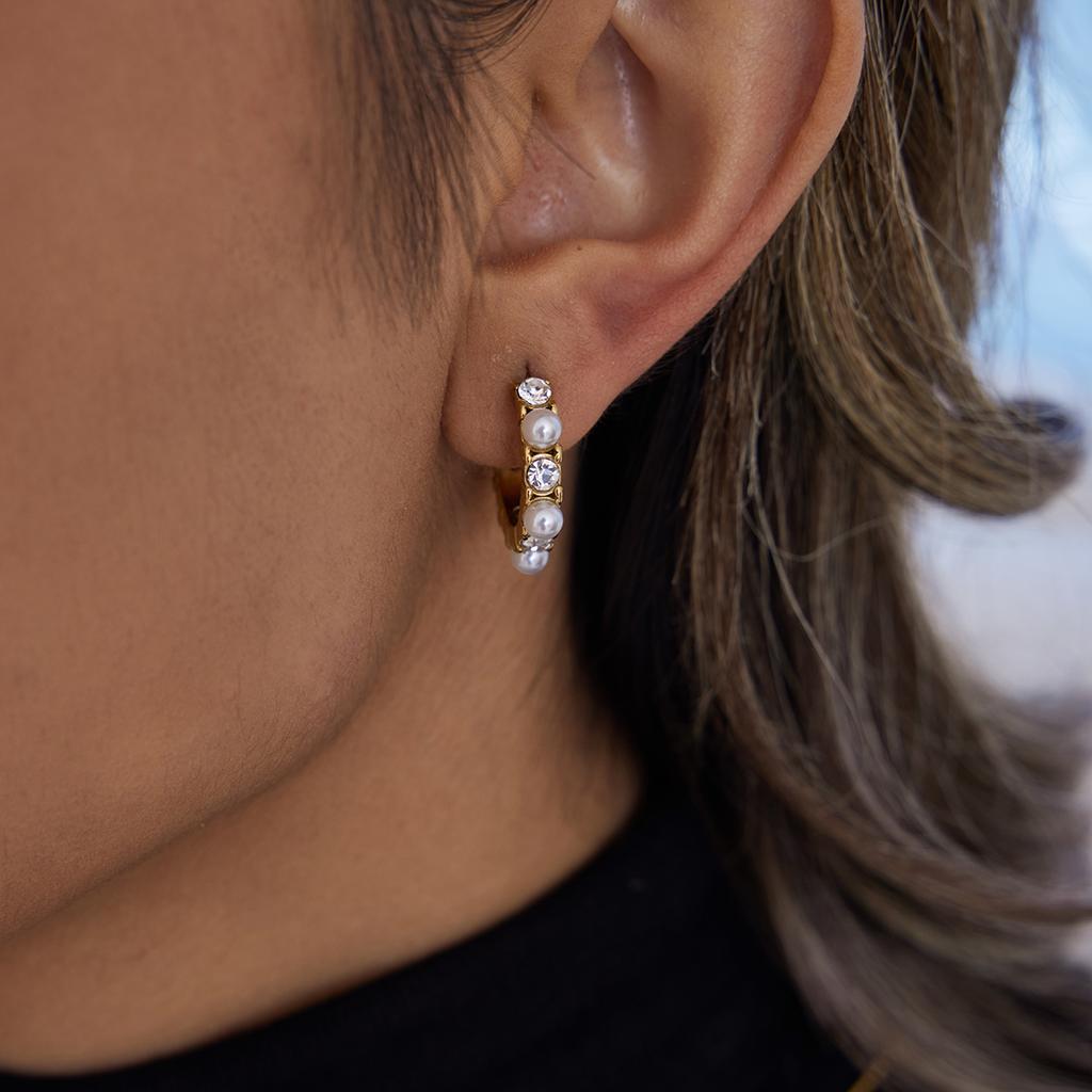 Yori White Cubic Zirconia Imitation Pearl C Hoop Stud Earrings Waterproof Trendy High Quality Daily Jewelry Gift Bijoux