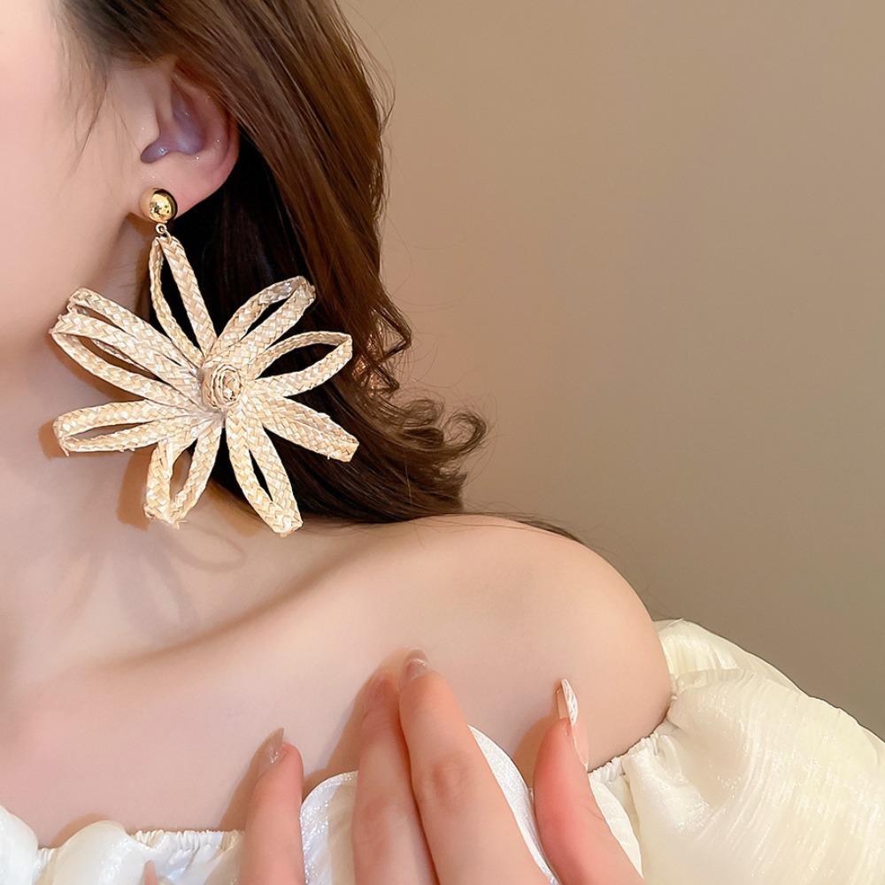 Bohemian Style Exaggerated Flower Ear Studs Zinc Zinc Alloy Hollow Floral Earrings  Bride