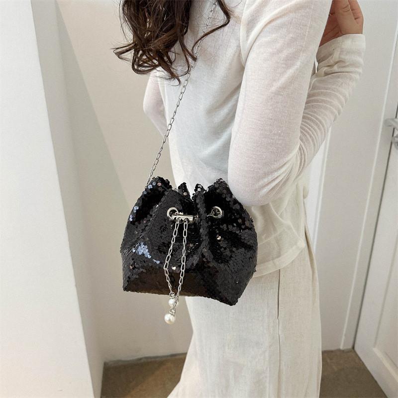 Chic Sequin Bucket Bag With Chain Strap 2023 Summer New Women's Street Style Shoulder Bag Crossbody Bag