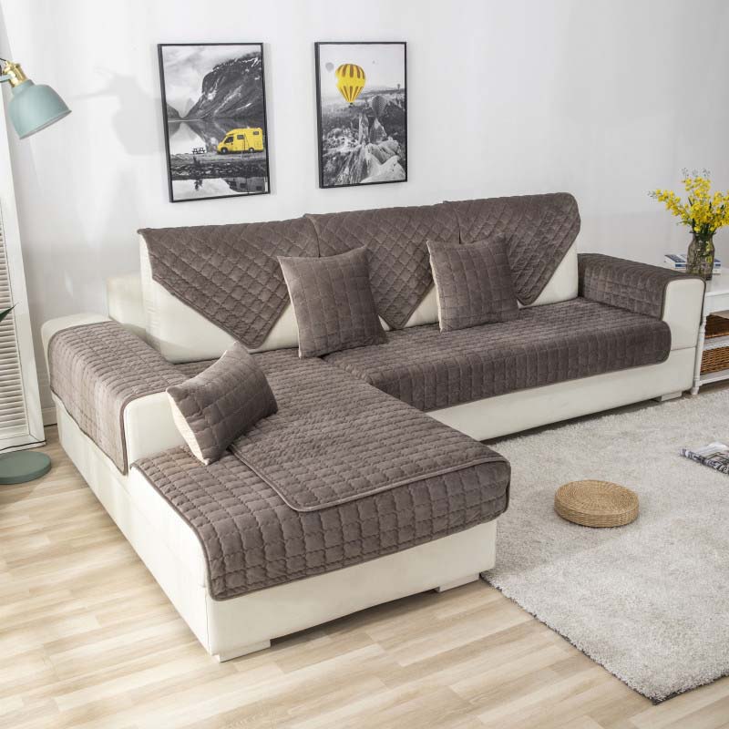 Super Soft Flannel Non-slip Seat Cover Plush Velvet Thicken Quilted Sofa Towel Corner Sofa Cover Furniture Protector Slipcover