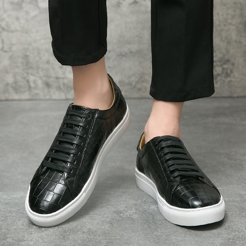 Versatile Men's Casual Shoes Anti Slip Trendy Shoes Men's Sports Shoes Tie Up Oxford Shoes Simple Small White Shoes