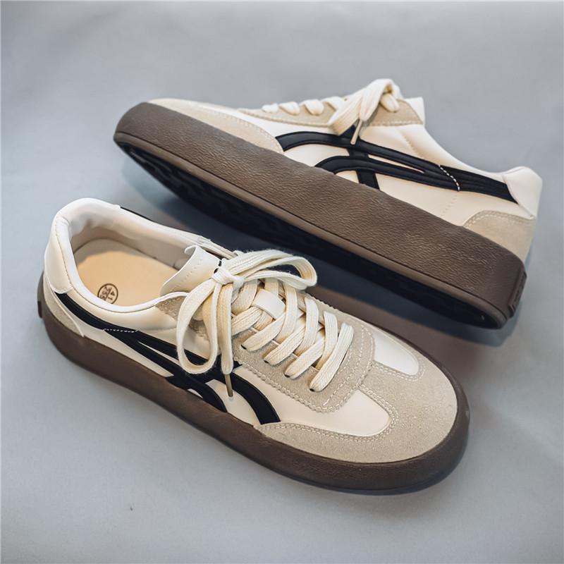 

New niche design men s shoes trendy sports and leisure leather board shoes 39 бежевий