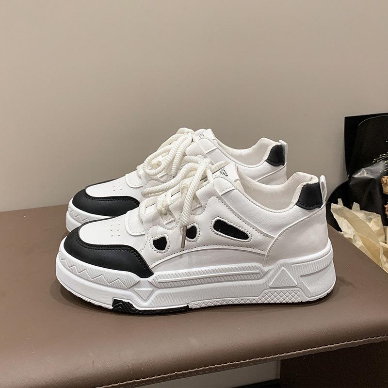 

Студенческие маленькие белые туфли женские туфли 2025 новая весна и осень повседневные спортивные туфли девочки универсальные толстоподошвенные низкие кеды прилив 35 чёрный