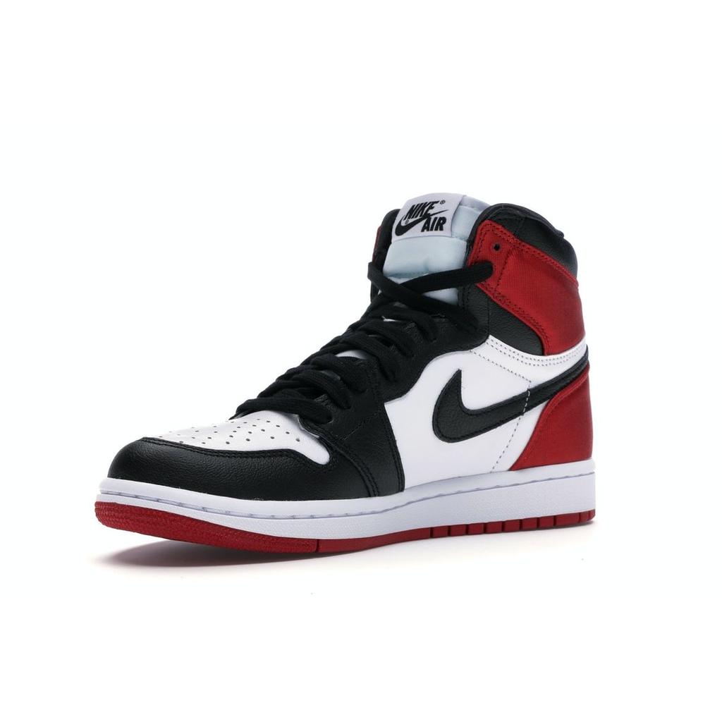 Air Jordan 1 Retro High Satin Black Toe Moteriški Sportbačiai Raudoni Balti-Varsity-Raudoni CD0461-016