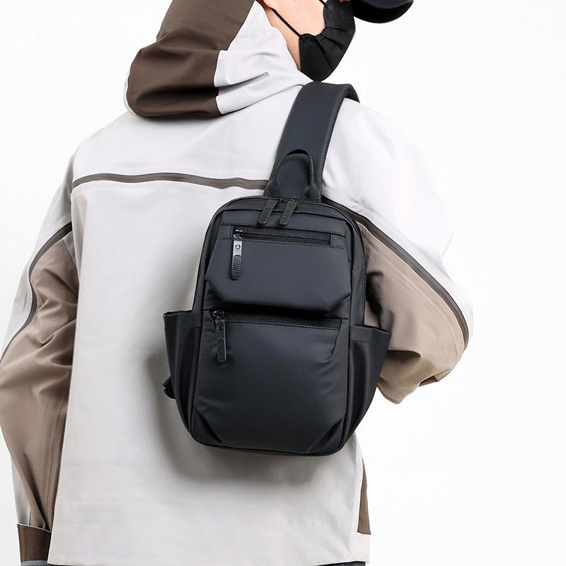 Men's Large Capacity Chest Bag Lightweight Waterproof Outdoor Sports Bag Multi-Power Crossbody Bag