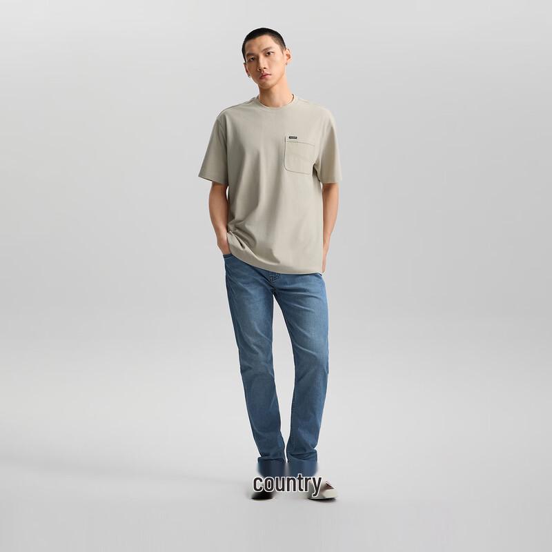 Lee Men's Loose Fit Crew Neck Pocket Short Sleeve T-Shirt