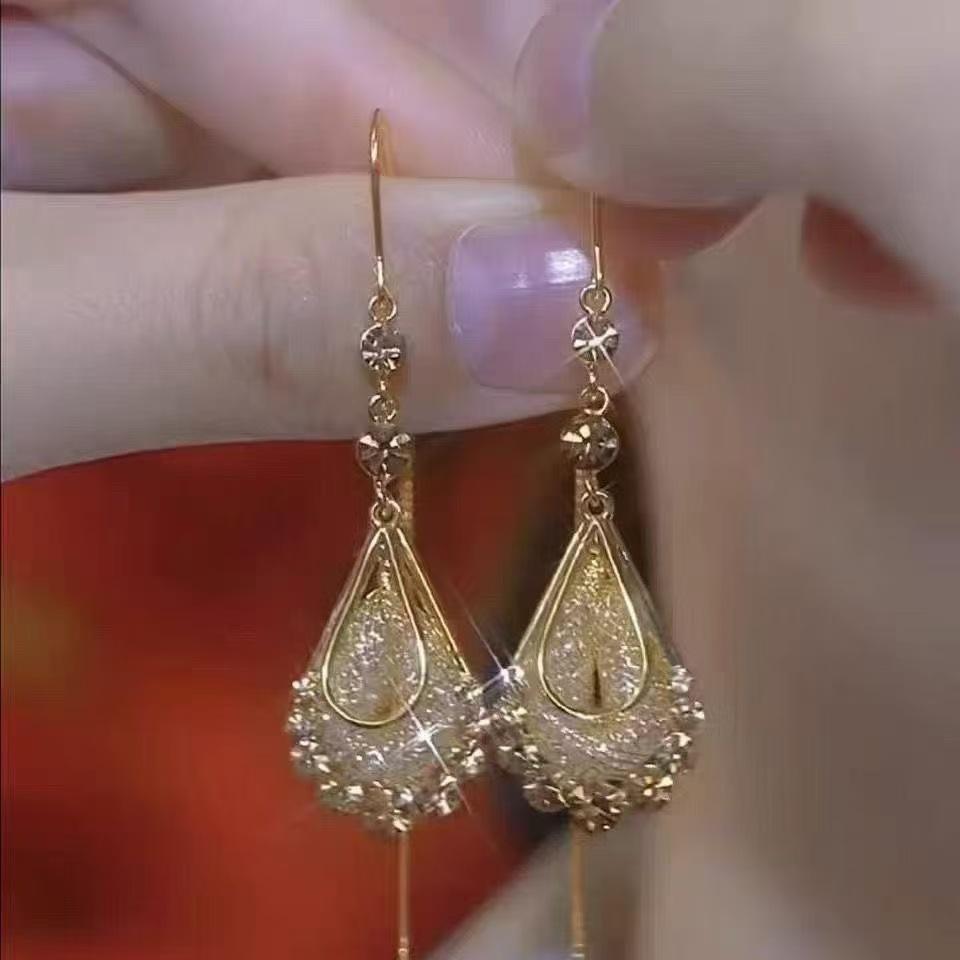 Elegant Gold Mesh Water Drop Tassel Earrings