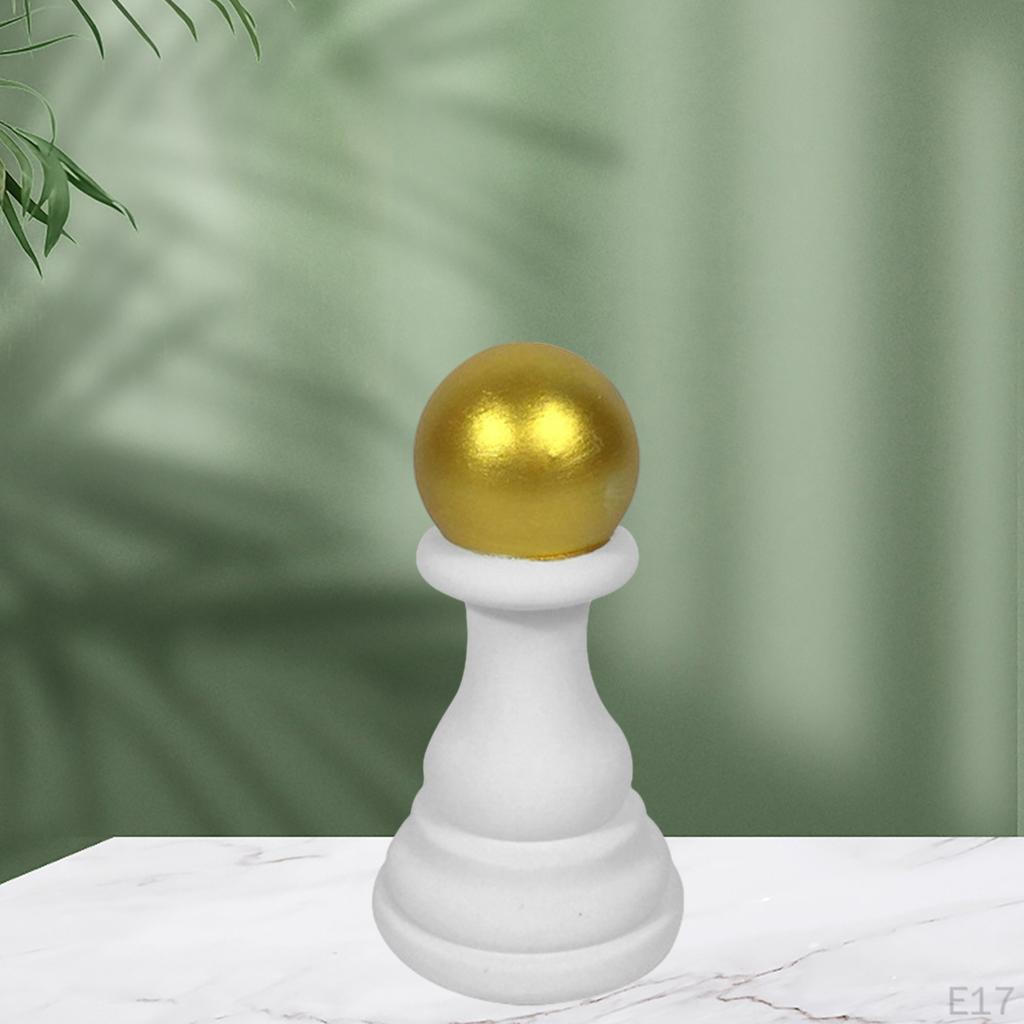 2pcs Chess Pieces Statue Sculpture Collectible Figurine Resin Crafts Home Decoration Contemporary