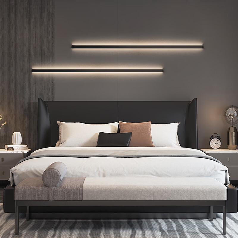 Minimalist LED Linear Wall Sconce