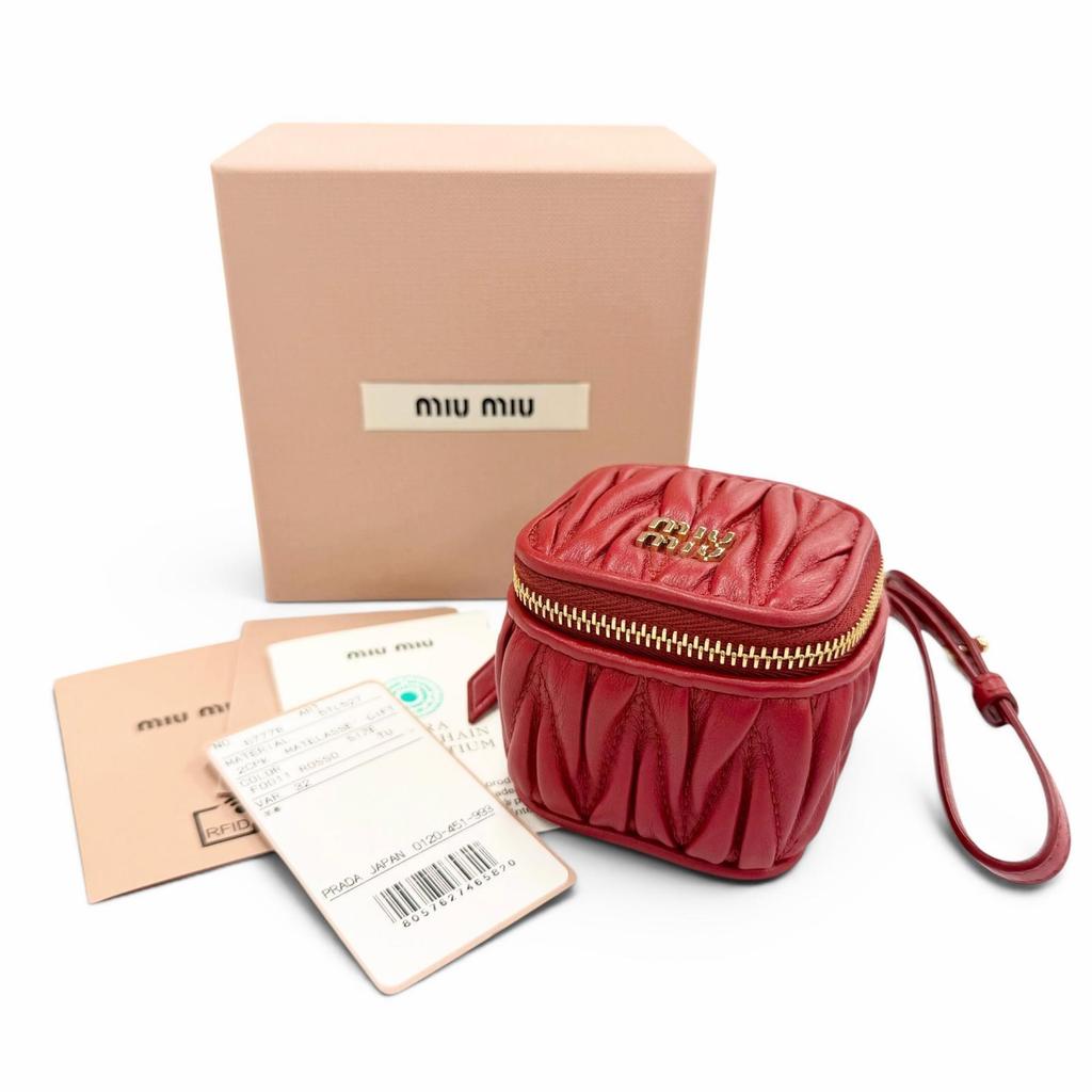 Excellent MIUMIU Charm MATELASSE Charm Logo Keyring Leather Pouch Red 5TL527 Used