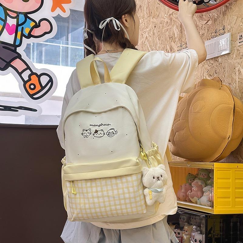 Japanese ins new high-value, fresh, sweet and cute cartoon plaid backpack, lightweight backpack for junior high school students