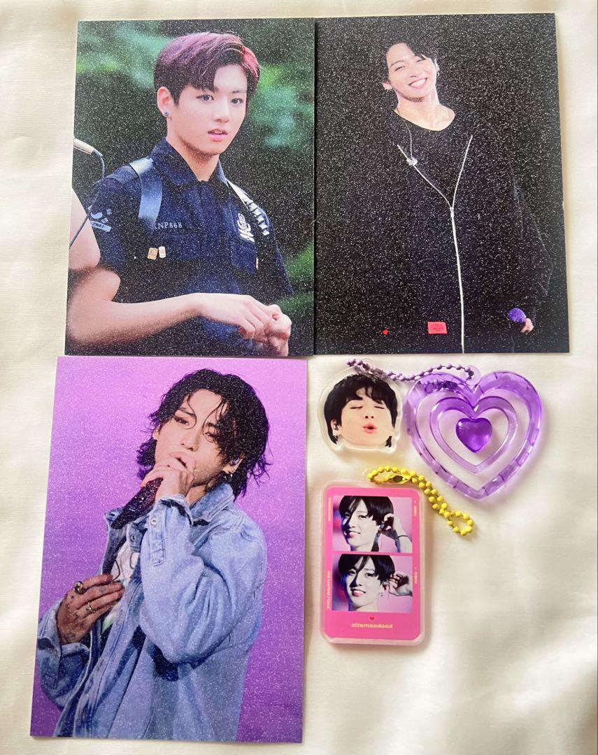 

[USED] jungkook postcard key chain