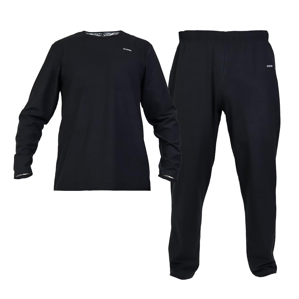 

Одежда для зала GMOOD — это комплект для тренировок, состоящий из лонгслива и брюк с нанесенным методом напыления алюминием и длинным принтом GMOOD, отводящим пот.