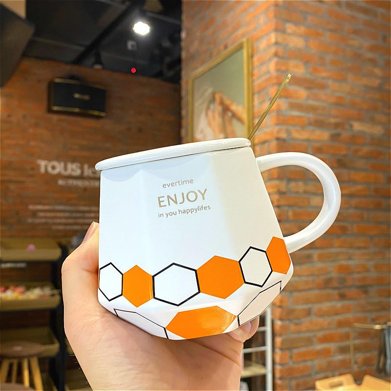 

Mug with Lid Couple Office Men and Women Household Coffee Tea Cup Water Cup Cute Ceramic Ceramic Cup Gift 400ml
