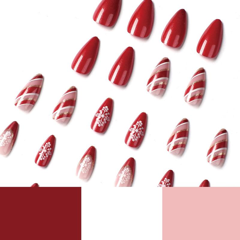 Wear armor, French red edge white snowflake Christmas manicure Wear armor Wear nail autumn and winter nails